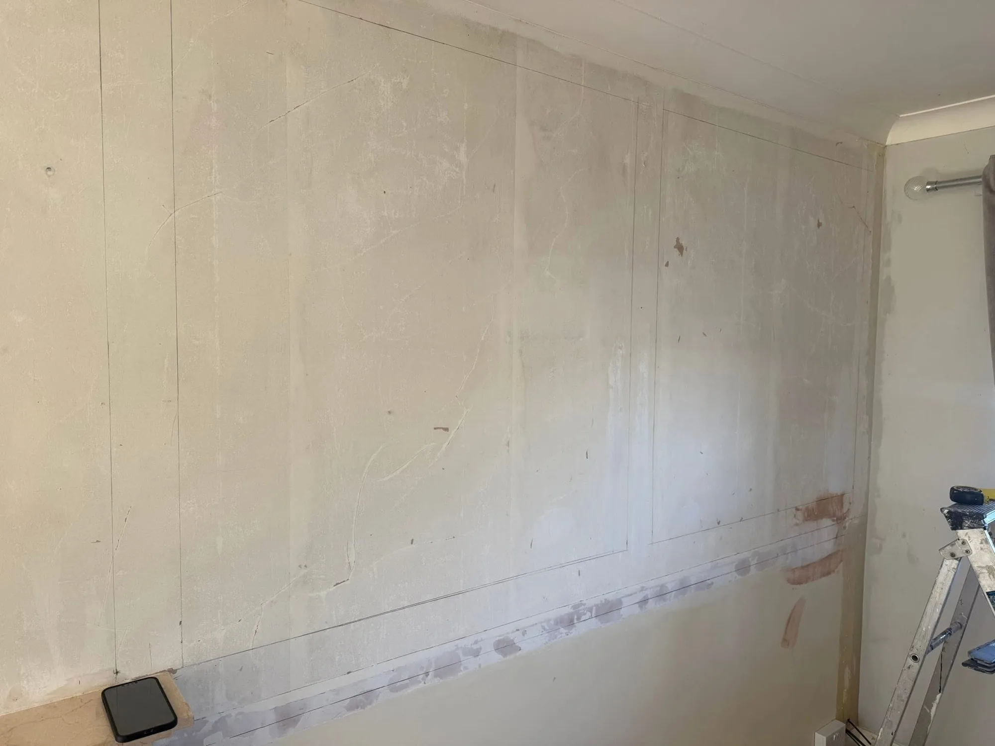 Bedroom panelling before