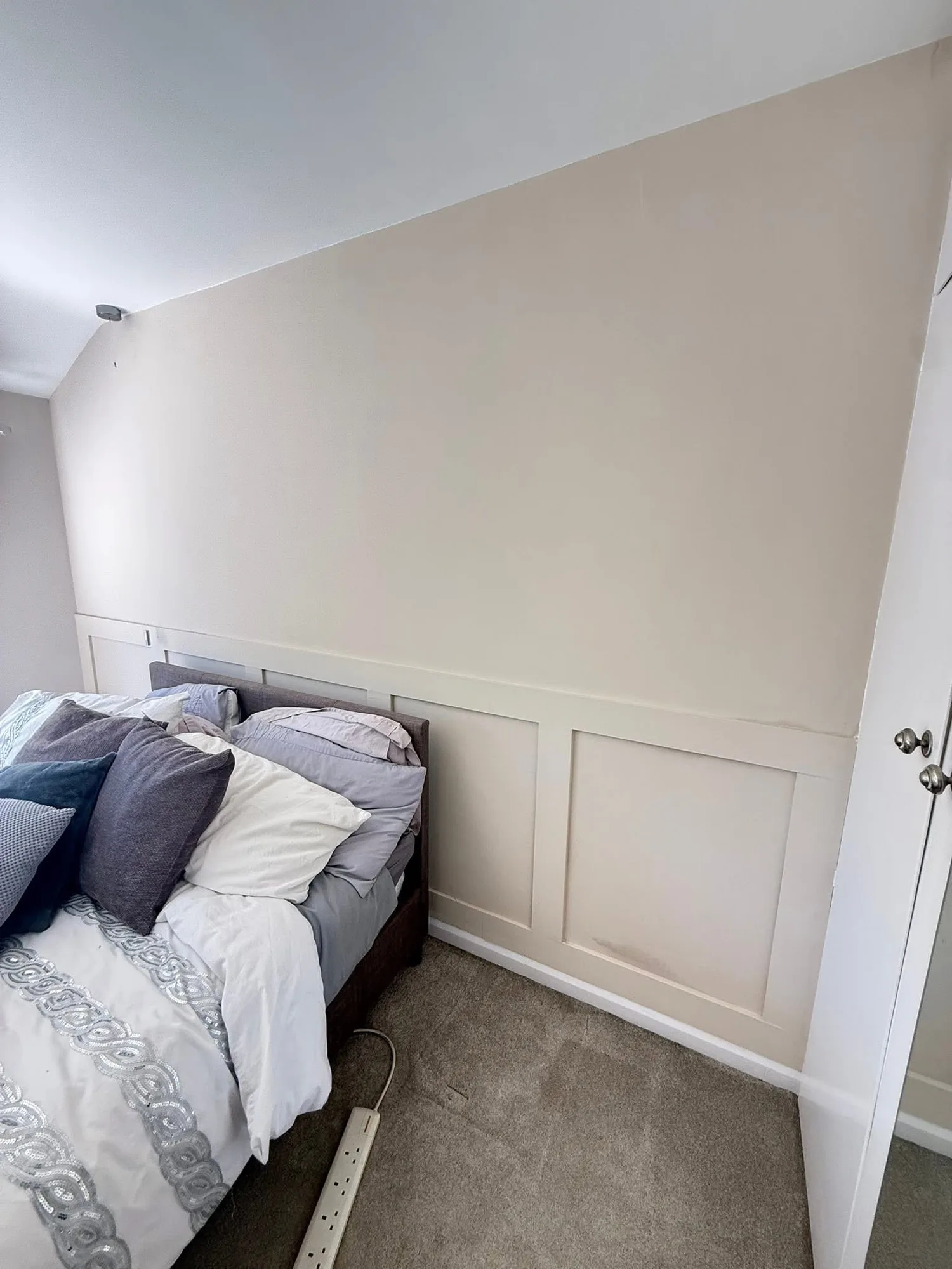 Bedroom panelling finished