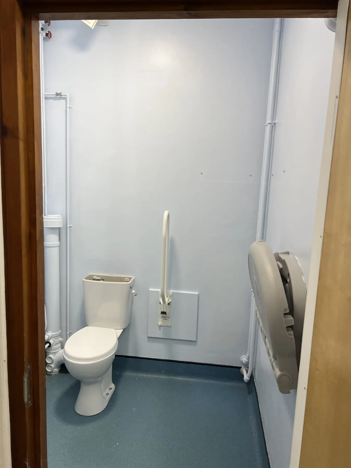 Darnhall school bathroom cubicle after decorating