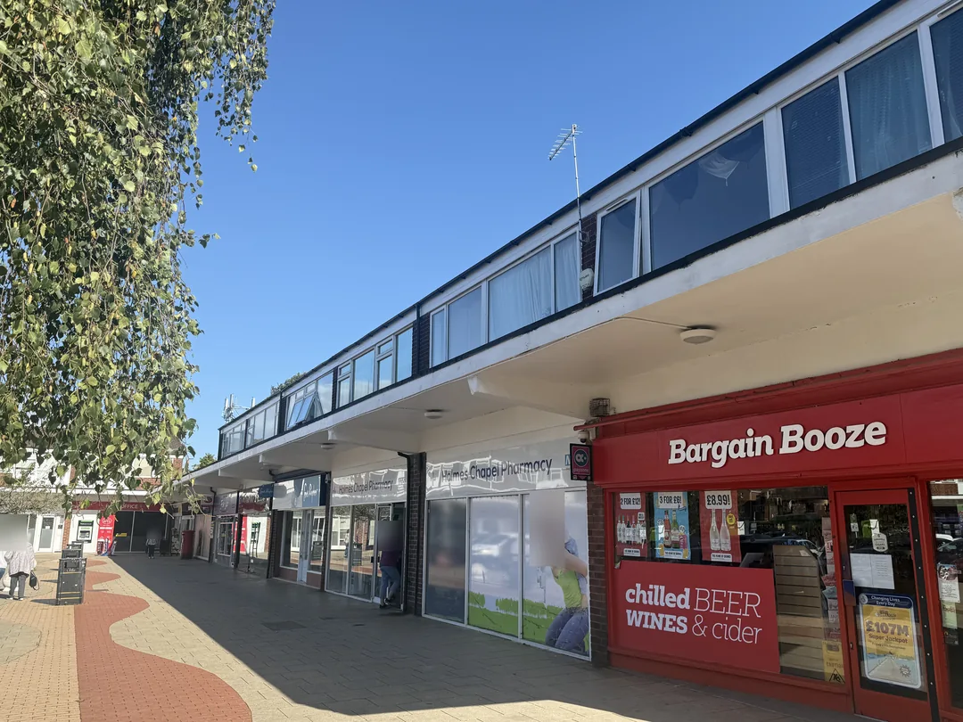 Shopping precinct canopy and soffits after redecoration.
