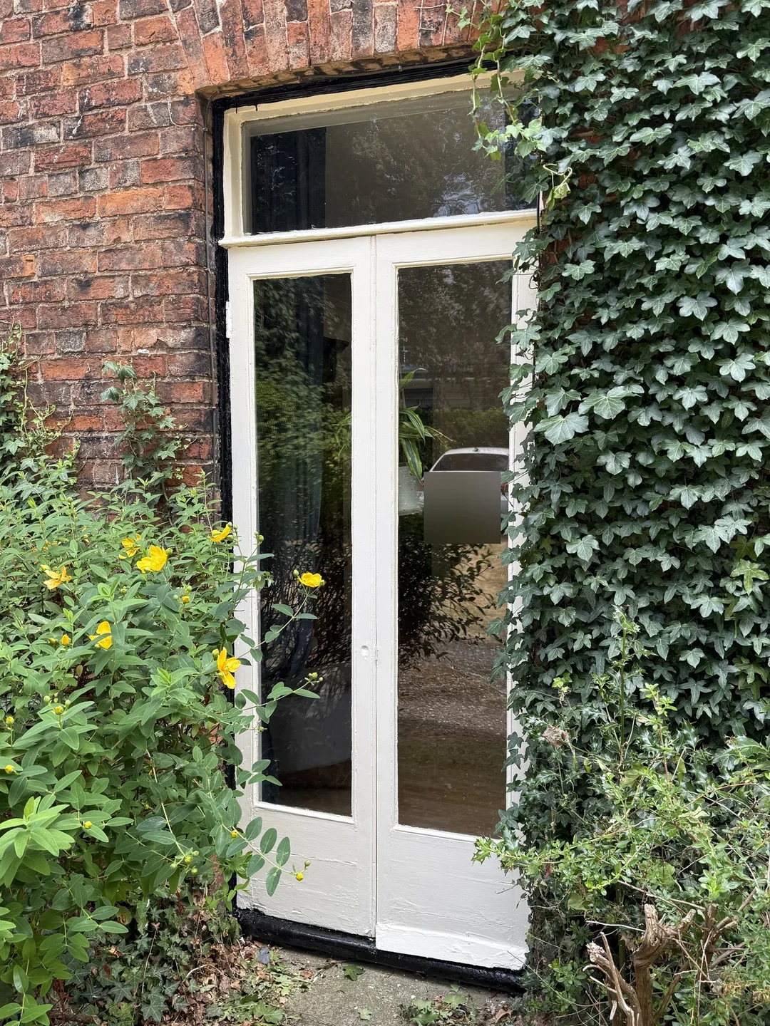 The light painted finish on the glazed exterior door.